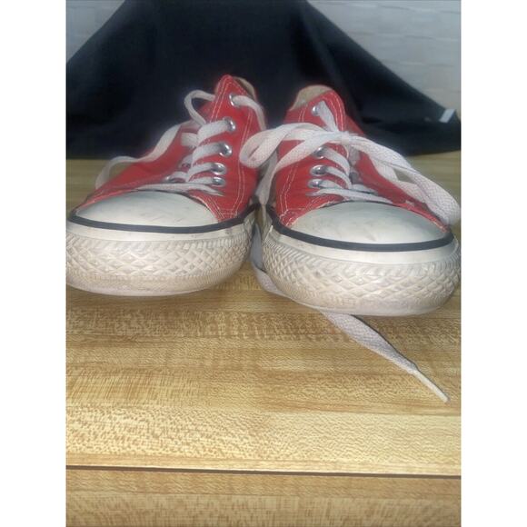 Converse Unisex All Star Chuck Taylor Low Top Ox Red Sneakers M5 W8 Canvas - Picture 9 of 12